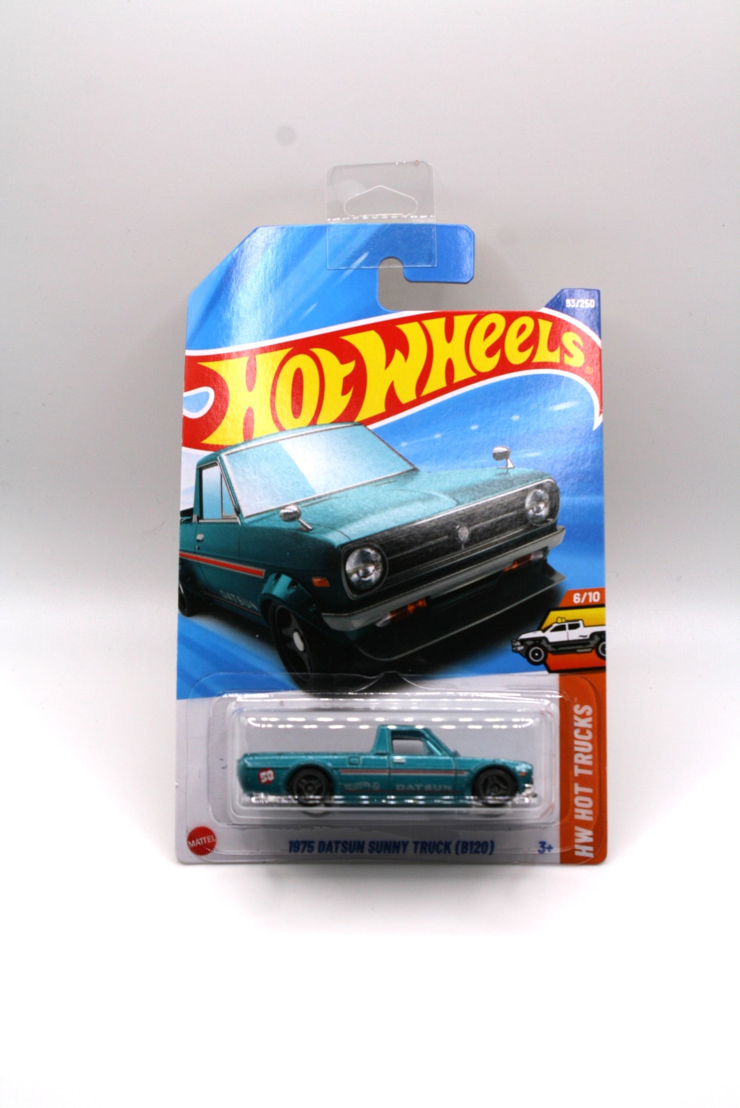 HOTWHEELS: Datsun Sunny truck (B120) 1975