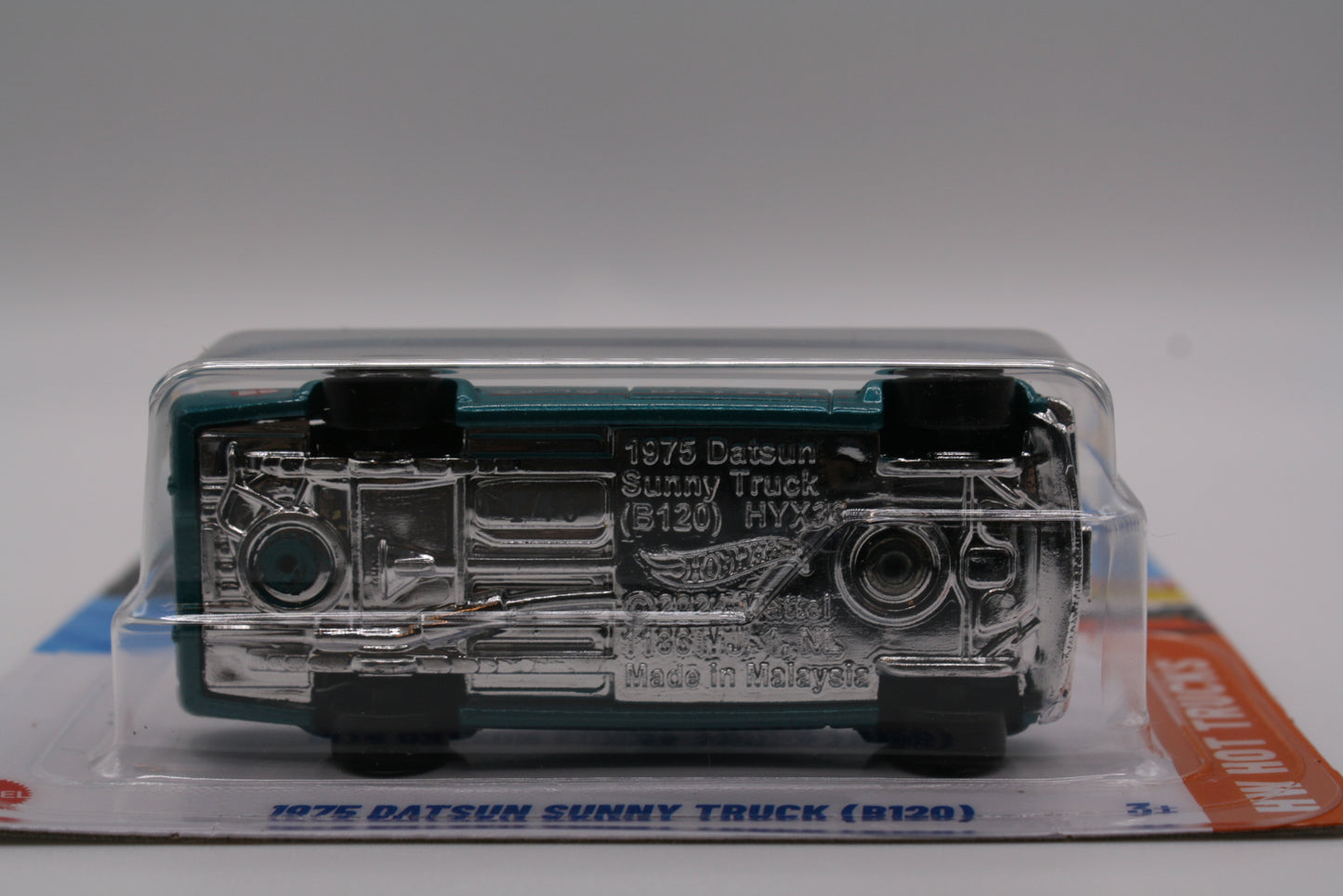 HOTWHEELS: Datsun Sunny truck (B120) 1975